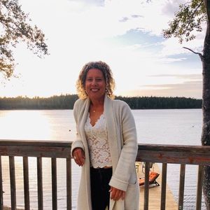 Meet your Posher, Renee
